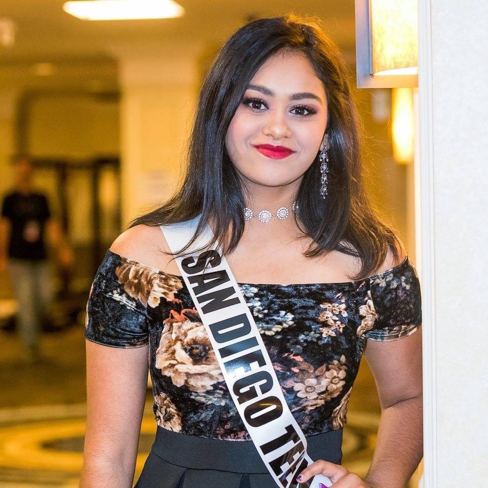 Meet your Posher, Kendra